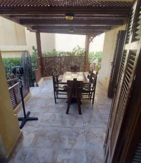 Borg el Arab Chalet De Ski | شاليه أرضي استمتع بالخصوصية والراحة في موقع مميز