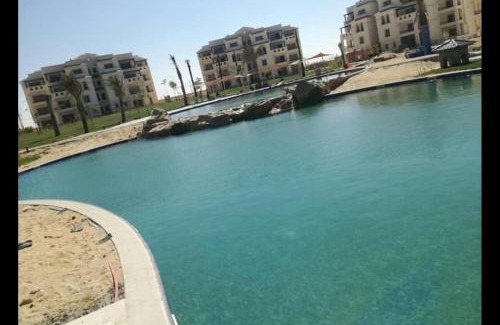 Al Alamayn Chalet De Ski | شاليه بحديقة قريه اركو لاجون العلمين الساحل الشمالي
