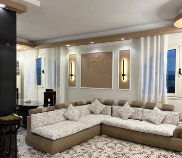 Cairo Appartement | شقة بإطلالة بانورامية على النيل