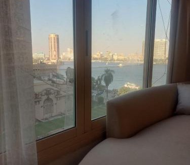 Al Duqqi Appartement | شقة راقية بجوار السفارة السعودية على النيل