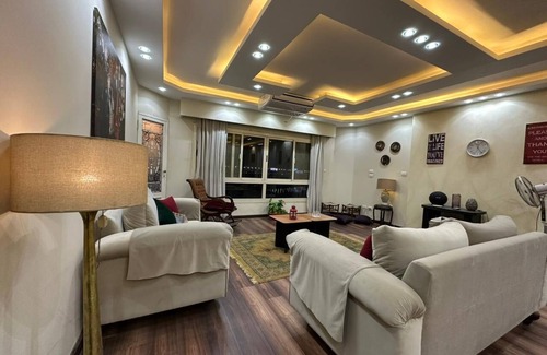 Giza Appartement | شقة عل نيل