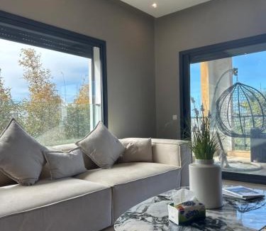Dar Bouazza Appartement | شقة فخمه Luxury apartment