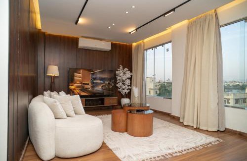 Oula Appartement | شقة فندقية اطلالة عالنيل بالكامل في قلب القاهرة بجوار الفورسيزون