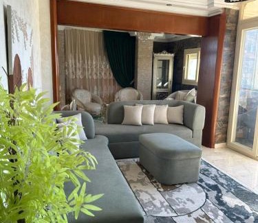 Al-'Atarin Appartement | شقة فندقية بمكان راقى