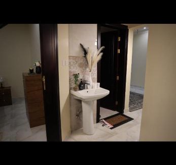 Buraydah Appartement | شقة مؤثثة بالكامل مع غرفتين نوم