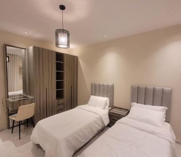 Sari Street Appartement | شقة3 غرف نوم في حي الروضة
