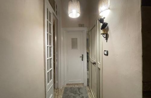 Al-Jumruk Appartement | شقه مفروش