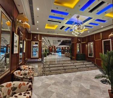 60th Street Hôtel | فندق برج العالم