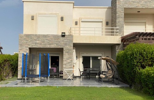 Sidi Abd El-Rahman Chalet De Ski | فيلا للايجار في amwaj الساحل الشمالي