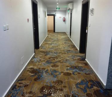 Al Faisaliyah Hôtel | كروان لـلشـقق المخدومه حي الفيصلية التحليه Carawan Serviced Apartment ALFAISLIYA Altahliya