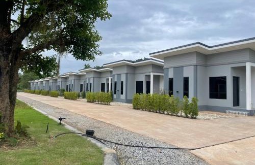 Klaeng Station Balnéaire | กลางนา รีสอร์ท