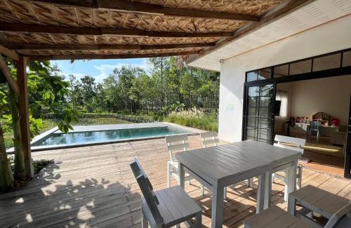 Khuan Khanun Villa | ดอนหลา 2 BedRooms Villa with Pool and space for Party
