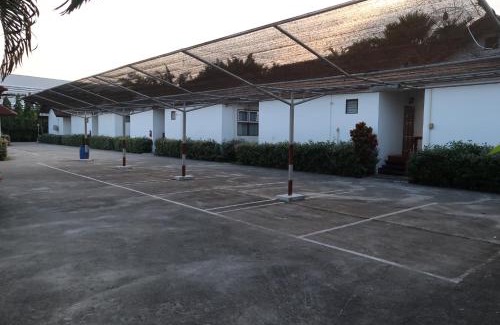 Ratchaburi Appartement | ทริปเปิ้ล รีสอร์ท