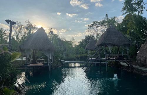 Wichian Buri Hôtel | บุญพล รีสอร์ต boonpon resort