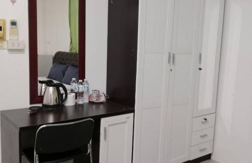 Warin Chamrap Hôtel | บุญสุขแมนชั่น