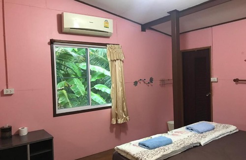Ban Prok Appartement | บ้านปุณยาพร โฮมสเตย์