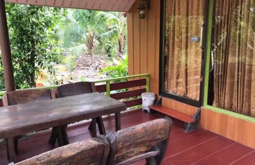 Ban Prok Appartement | บ้านปุณยาพร โฮมสเตย์