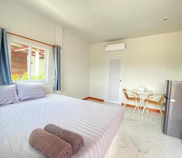 Khanong Phra Maison | บ้านพรธรณีรีสอร์ทเขาใหญ่บ้านสไตล์นอร์ดิก-Baan Ponthoranee Resort Khao Yai