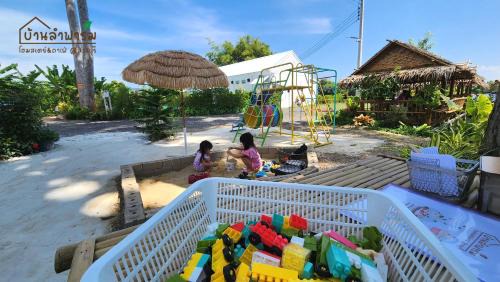 Wihan Daeng Lit Et Petit-Déjeuner | บ้านลำฟาร์มสเตย์และคาเฟ่ สระบุรี