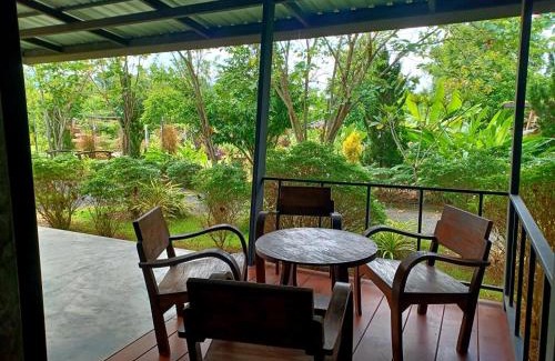 On Nuea Lit Et Petit-Déjeuner | บ้านสราญรัตน์