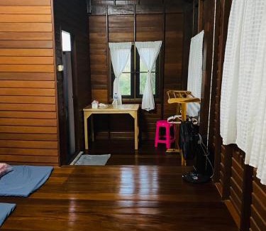 Wang Nam Khiao Autre | บ้านสวนคุณทอง