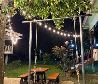 Ban Na Faek Maison | บ้านสวนริมธาร โฮมสเตย์ ท้ายเหมือง พังงา