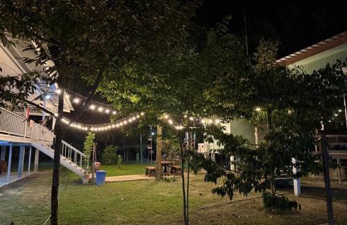 Ban Na Faek Maison | บ้านสวนริมธาร โฮมสเตย์ ท้ายเหมือง พังงา