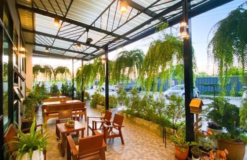 Ratchaburi Hôtel | บ้านสุขใจ สามใบเถา