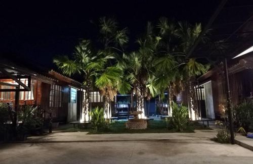Ban Pong Maison | บ้านเพียงพัก