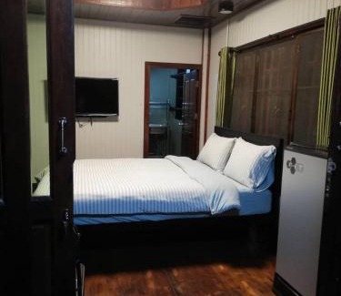 Ban Pong Maison | บ้านเพียงพัก