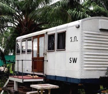 Pak Khlong Station Balnéaire | ภูผาหน้าเล PhuPha-NaLay Cafe'n Camping