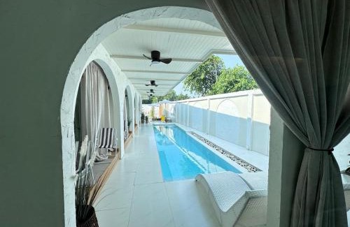 Khlong Kha Chen Hôtel | มินิมอลโฮลเทล