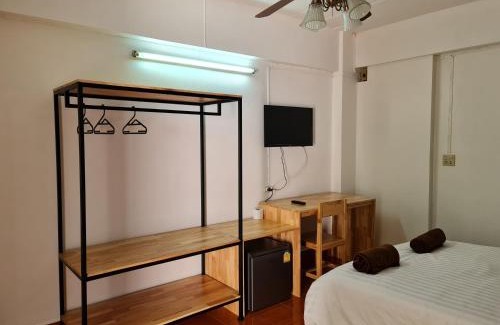 Khu Khot Appartement | ศิริภูมิอพาร์ทเม้น ลำลูกกา ซอย9