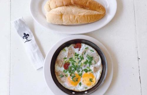 Si Bun Rueang Hôtel | สะหวันสำราญ Savansumran