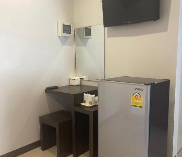 Uthai Thani Station Balnéaire | เอสวิลล์ รีสอร์ท S Ville resort