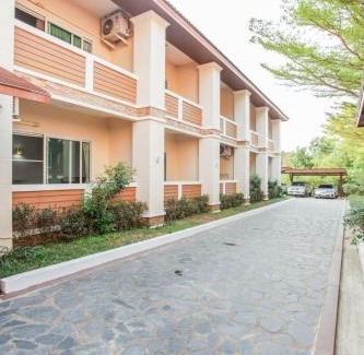 Chanthaburi Hôtel | โรงแรมบ้านสวน ฟ้าใส