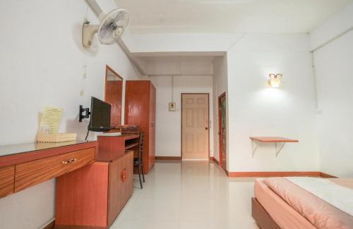 Chanthaburi Hôtel | โรงแรมบ้านสวน ฟ้าใส