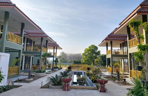 Mae Suai Lit Et Petit-Déjeuner | โรงแรม 12 ราศี เฮาส์ แม่สรวย
