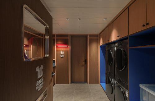 Kai Fu Hôtel | 三贵三六酒店 Three Rich Hotel