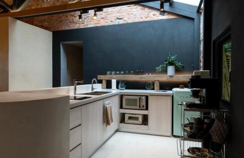 Ruifang Maison | 九份金光閃閃 Jiufen Glimmer Homestay