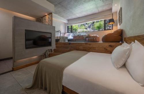 Mofenglin Hôtel | 兴义市田景宜色客栈