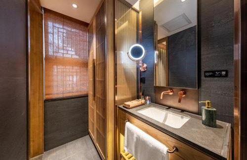 Xicheng Hôtel | 北京悦明元星空白塔景观四合院民宿
