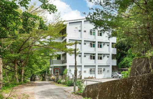 Puli Maison | 山水桃米旅店