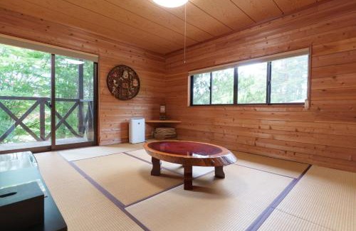Oshino Maison | 忍野しょうらい山荘