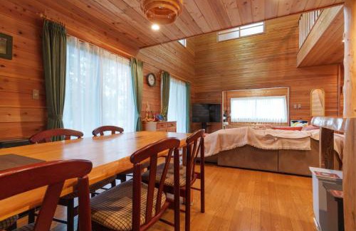Oshino Maison | 忍野しょうらい山荘