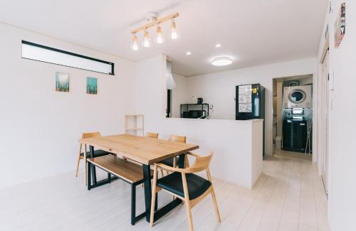 Uza Maison | 惠 - Megumi Okinawa