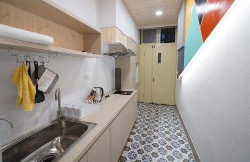 West Central District Maison | 捉鳳凰 台南百年老宅包棟導覽民宿系列Catchphoenix Centennial Guesthouse