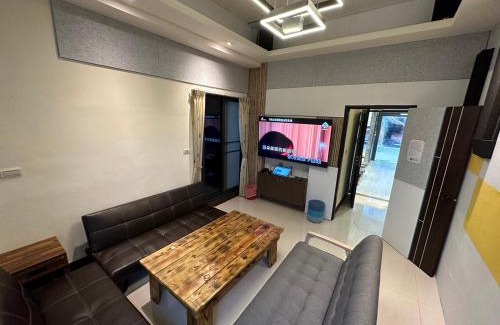 Hengchun Maison | 日沐澄旅 l 家人聚會 l 烤肉 l 戲水池 l 電動麻將 l KTV l 影音TV
