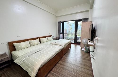 Rueili Village Maison | 明月大船的家民宿