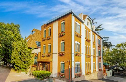 Zhanqiao Hôtel | 沃德酒店青岛栈桥信号山地铁站店